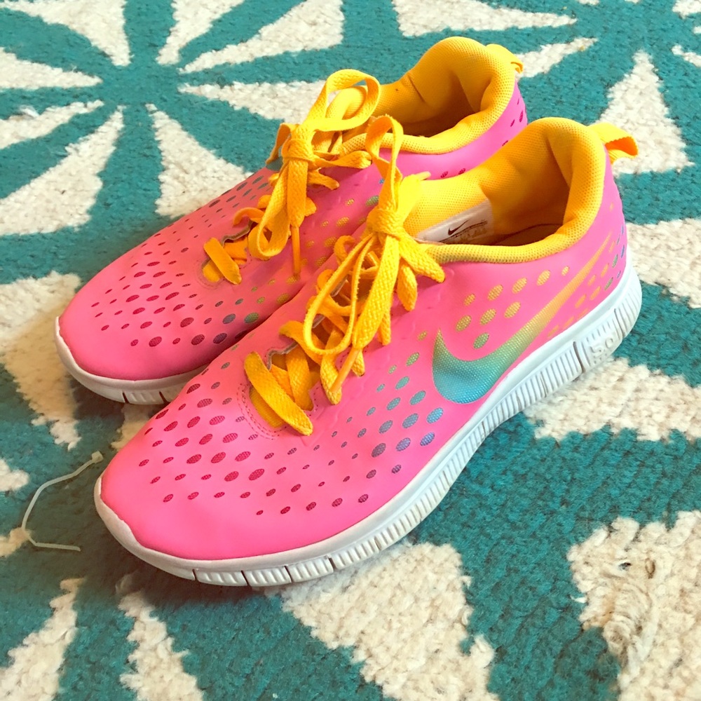 Girls Nikes Running Shoes